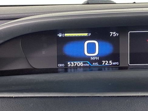 Used 2022 Toyota Prius Prime LE FWD image 17