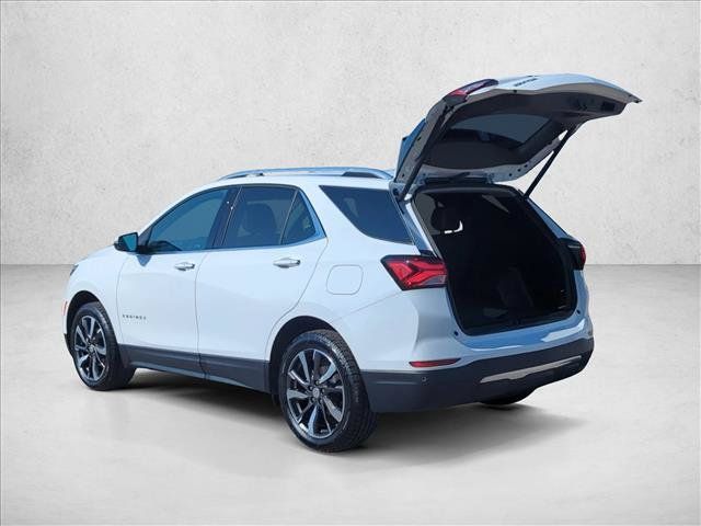 Used 2024 Chevrolet Equinox Premier AWD/4WD image 8