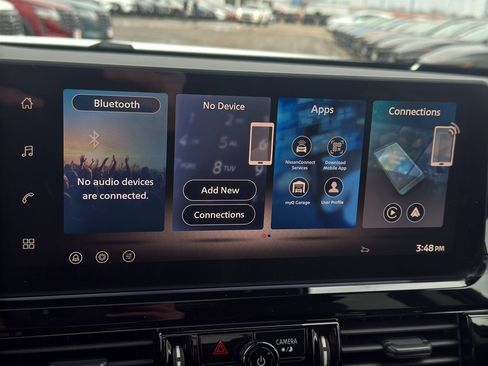 New 2026 Nissan Pathfinder SL image 18