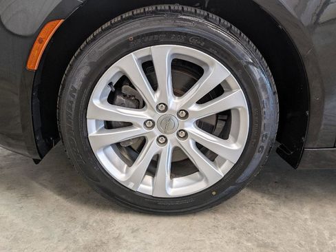 Used 2015 Chrysler 200 Limited image 40