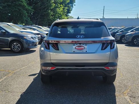 Used 2023 Hyundai Tucson SEL w/ Convenience Package AWD/4WD image 7