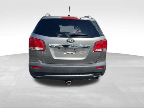 Used 2011 Kia Sorento LX w/ Convenience Pkg AWD/4WD image 5