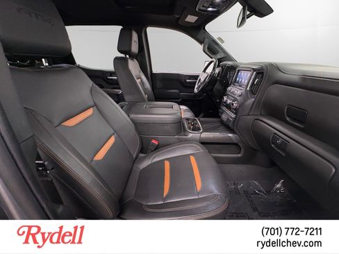 Used 2022 GMC Sierra 1500 AT4 w/ AT4 Premium Package image 16