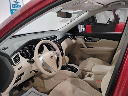 Used 2015 Nissan Rogue S FWD image 41