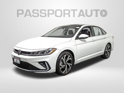 Used 2025 Volkswagen Jetta SEL