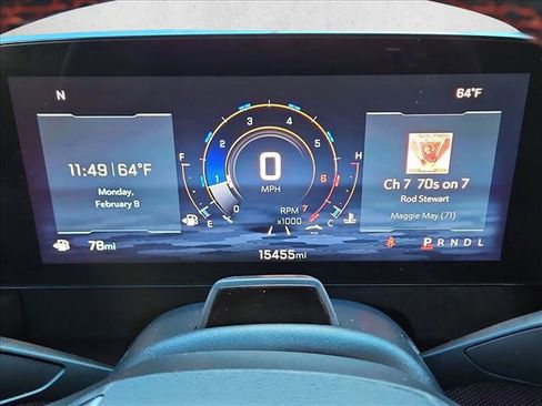 Used 2025 Chevrolet Traverse RS image 11