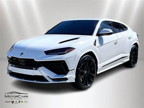Used 2023 Lamborghini Urus S image 1