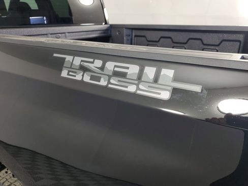 New 2026 Chevrolet Silverado 1500 Custom Trail Boss w/ Midnight Edition image 30
