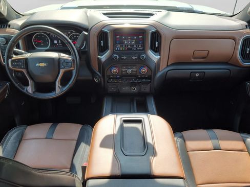 Used 2020 Chevrolet Silverado 3500 High Country w/ Z71 Off-Road Package AWD/4WD image 18