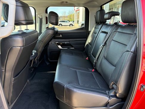 Used 2024 Toyota Tundra Limited AWD/4WD image 14
