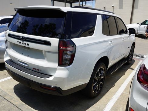 Used 2024 Chevrolet Tahoe RST w/ Luxury Package RWD image 4