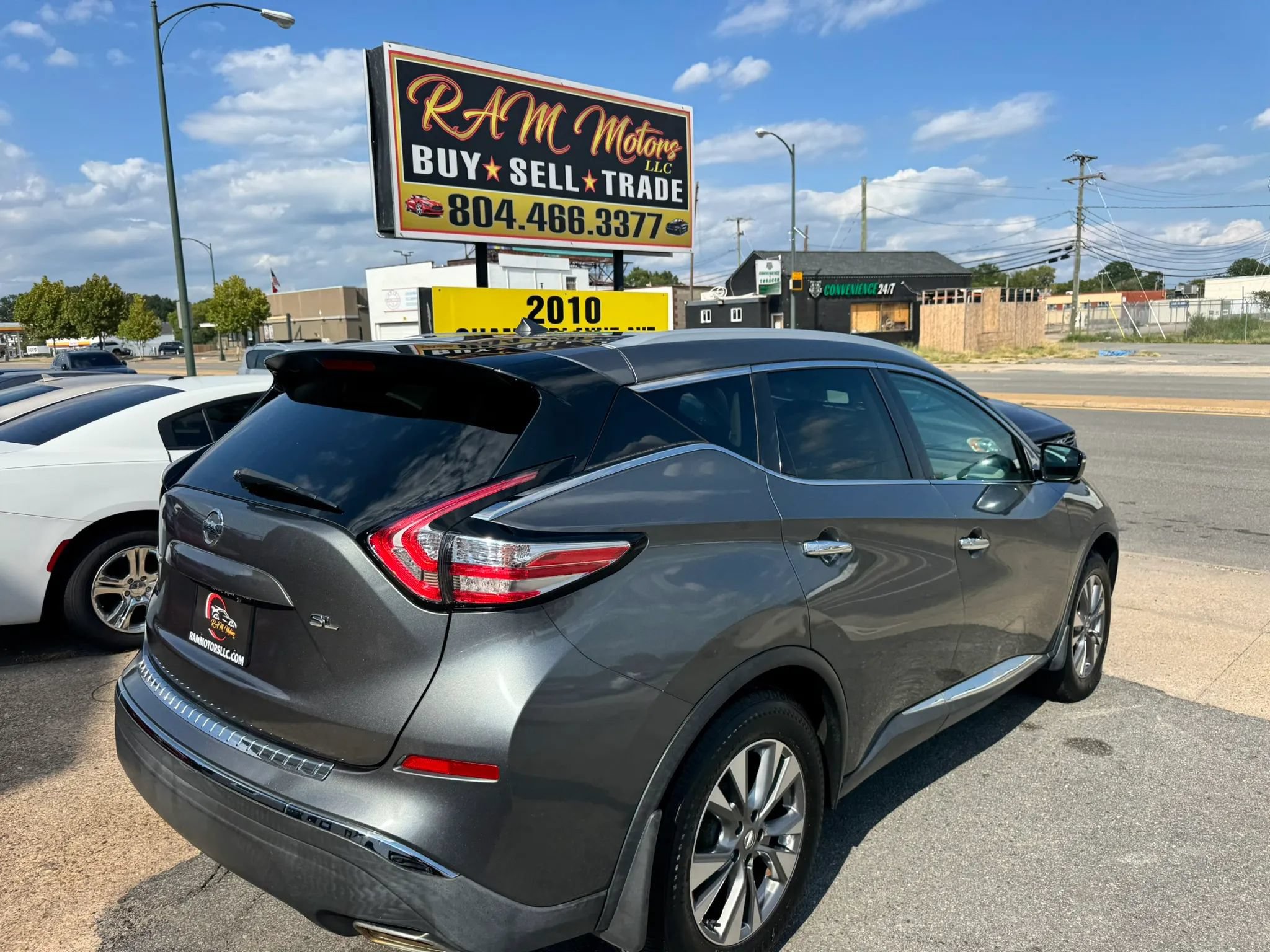Used 2015 Nissan Murano SL w/ Cargo Package FWD image 3