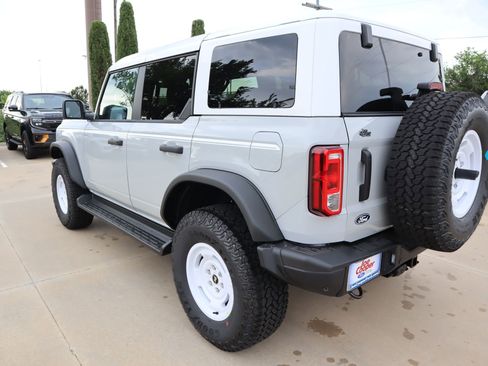 New 2026 Ford Bronco Heritage Edition AWD/4WD image 23