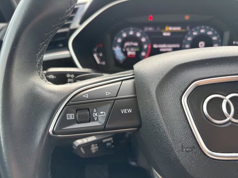 Used 2024 Audi Q3 2.0T Premium image 12