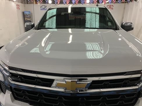 New 2026 Chevrolet Silverado 1500 LT image 7