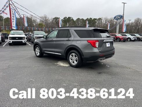 Used 2022 Ford Explorer XLT w/ Equipment Group 202A image 36
