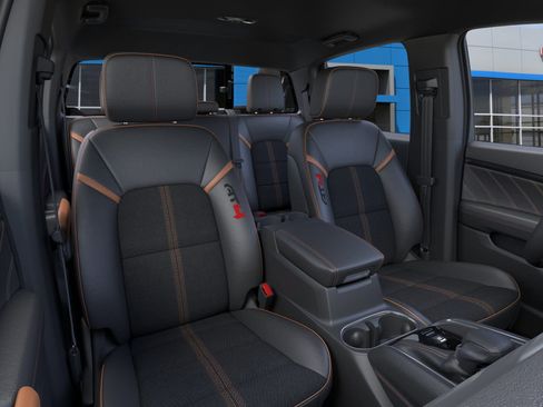 New 2025 GMC Canyon AT4 w/ Nightfall Edition AWD/4WD image 16
