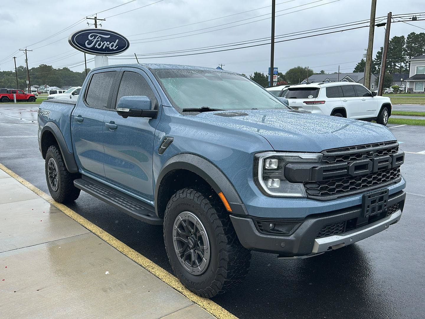 Used 2025 Ford Ranger Raptor AWD/4WD image 3