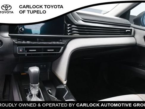 Used 2025 Toyota Camry LE w/ Convenience Package FWD image 27