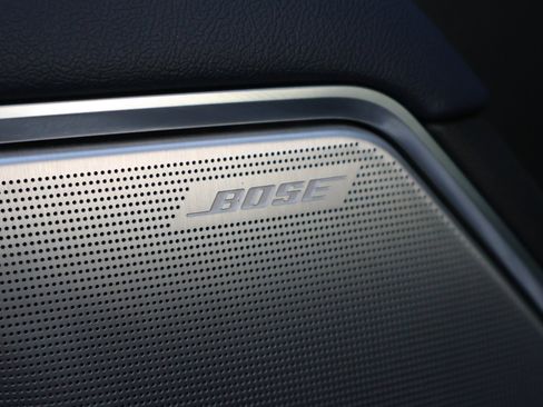 Used 2022 Chevrolet Silverado 1500 High Country w/ High Country Premium Package image 10