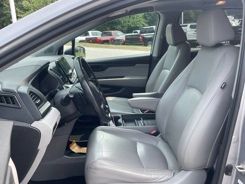 Used 2018 Honda Odyssey EX-L image 9