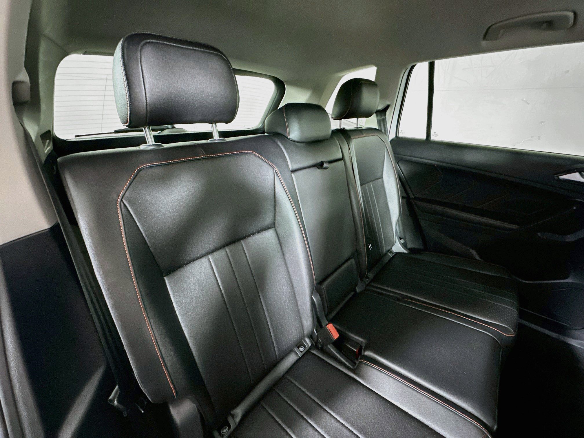Used 2024 Volkswagen Tiguan Wolfsburg Edition AWD/4WD image 24