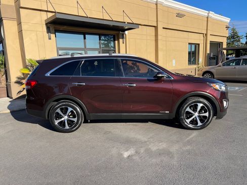 Used 2016 Kia Sorento EX w/ EX Premium Package AWD/4WD image 3