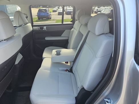 New 2026 Hyundai Santa Fe SE FWD image 15