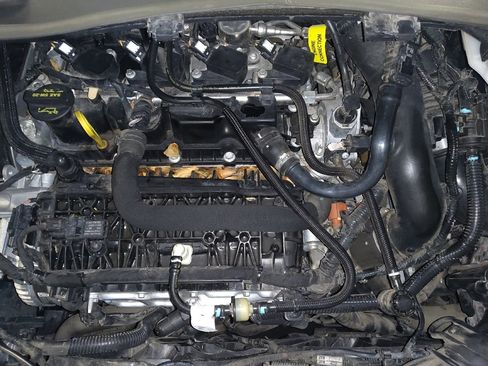 Used 2019 Ford Escape SE FWD image 30
