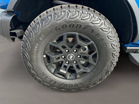 Used 2026 Ford Bronco Badlands AWD/4WD image 10