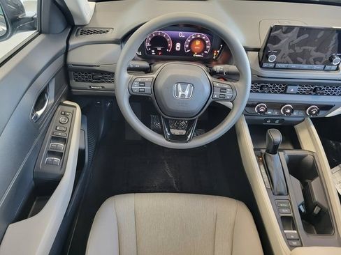 Used 2023 Honda Accord LX image 21