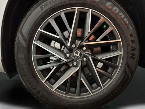 Certified 2025 Lexus TX 350 TX 350 AWD w/ Technology Package image 33