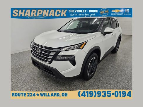Used 2024 Nissan Rogue SV w/ SV Premium Package FWD image 1