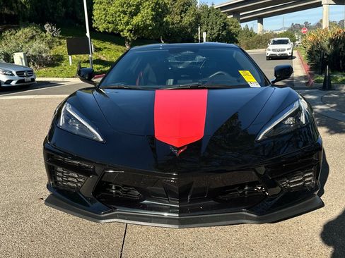 Used 2025 Chevrolet Corvette Stingray Coupe w/ Z51 Performance Package image 5