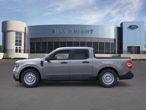 New 2025 Ford Maverick XL image 4