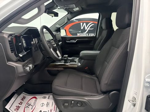 New 2026 GMC Sierra 1500 Elevation AWD/4WD image 8