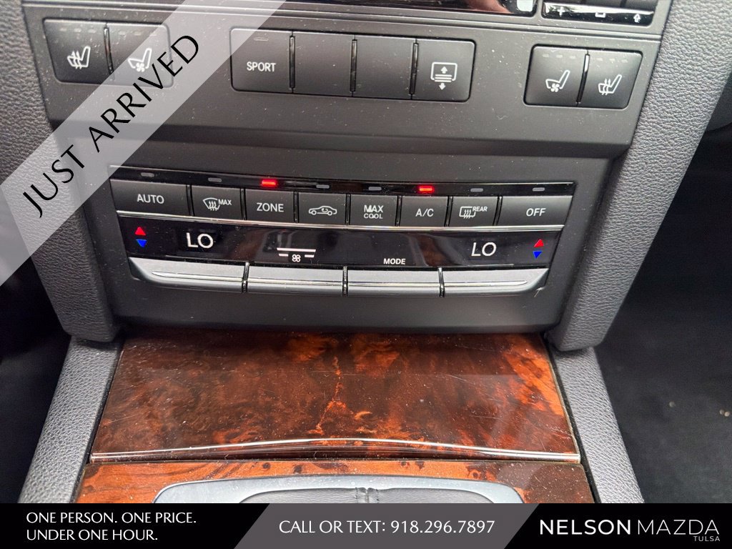 Used 2012 Mercedes-Benz E 550 Coupe image 23