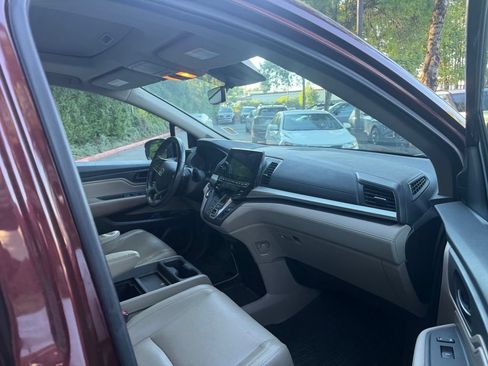 Used 2018 Honda Odyssey EX-L image 18