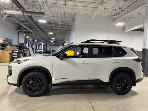 New 2026 Nissan Rogue SV AWD/4WD image 27