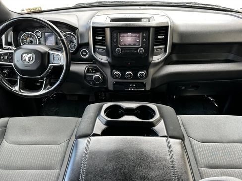 Used 2021 RAM 1500 Big Horn RWD image 16