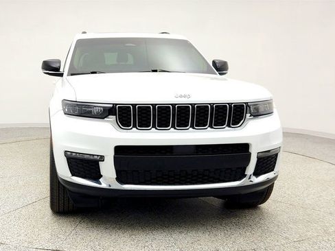 Used 2021 Jeep Grand Cherokee L Limited image 2