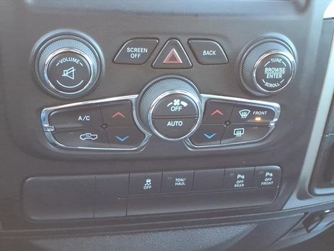 Used 2019 RAM 1500 Big Horn image 20