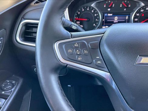 Used 2024 Chevrolet Equinox LT image 23