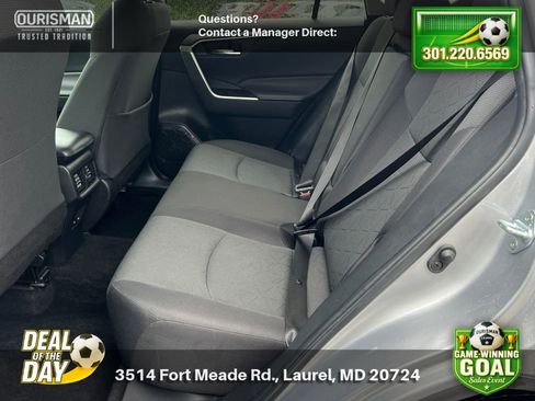Used 2024 Toyota RAV4 XLE FWD image 19