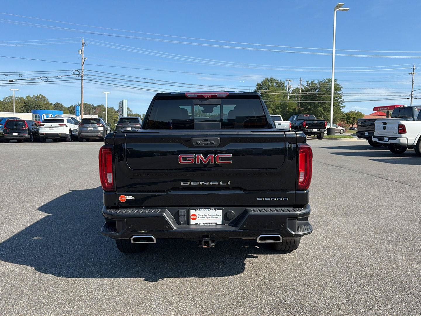 Used 2023 GMC Sierra 1500 Denali w/ Denali Reserve Package AWD/4WD image 4