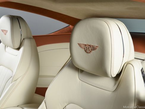Used 2022 Bentley Continental GT image 30
