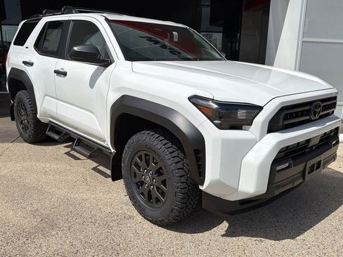 New 2026 Toyota 4Runner SR5 RWD image 2