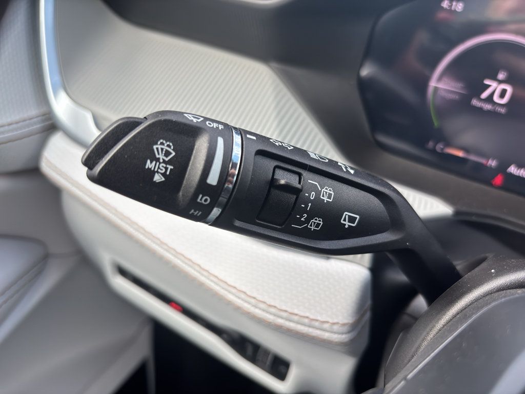 New 2026 Jeep Cherokee Limited AWD/4WD image 26