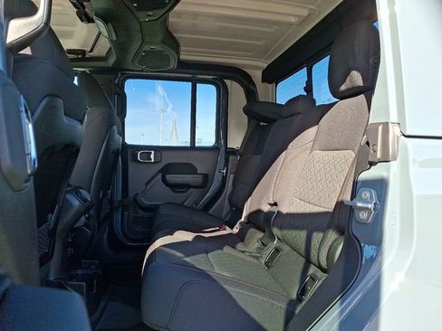 New 2026 Jeep Gladiator Mojave w/ Safety Group AWD/4WD image 5