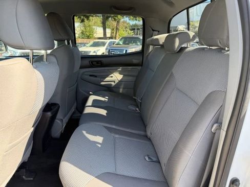 Used 2012 Toyota Tacoma 4x4 Double Cab image 19